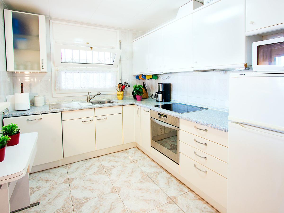 Holiday Home Requesens Canal Empuriabrava Exterior foto